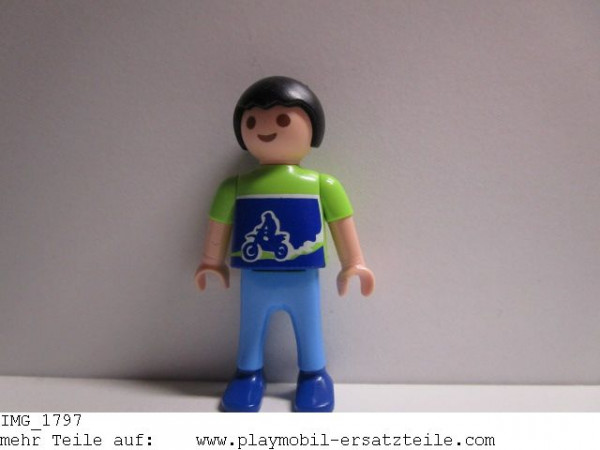 Figur Junge Halbschuhe blau