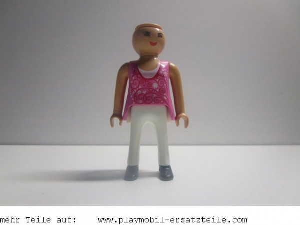 Figur Frau modern Halbschuhe 01