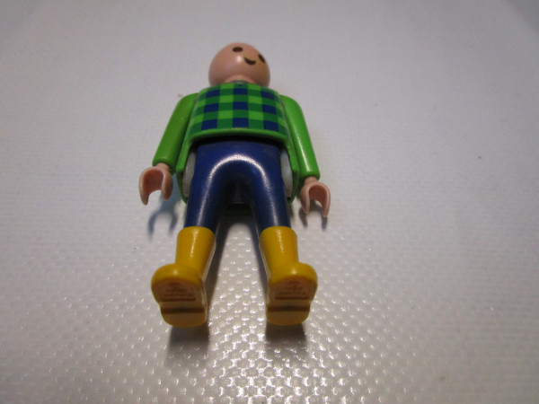Figur Mann modern Stiefel 01