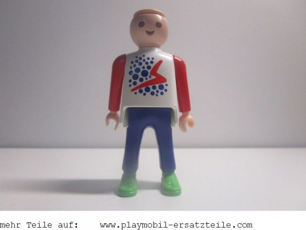 Figur Mann modern Turnschuhe 01 grün