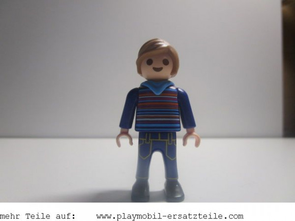 Figur Junge Halbschuhe
